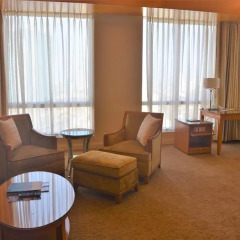 Four Seasons Hotel Mumbai 5* Представительский люкс с различными типами кроватей фото 12