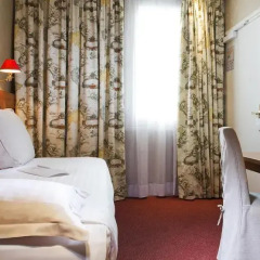 Отель Hôtel Le Regent Paris 3* Стандартный номер с различными типами кроватей фото 4