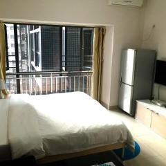 Апартаменты Shenzhen Grace Apartment комната для гостей фото 2