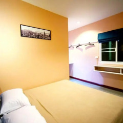 Urban Hostel Bangkok Улучшенный номер с различными типами кроватей фото 5