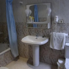 Hotel Sacratif ванная