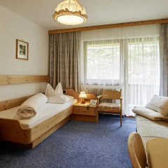 Отель Alpenhotel Laurin 3* Стандартный номер фото 2