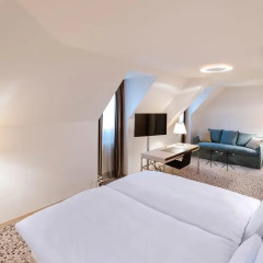 Hotel Savoy 4* Улучшенный номер с различными типами кроватей