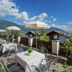 Hotel Garni Paler Тироло