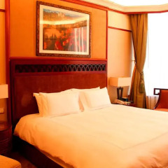 Отель Swissotel Beijing Hong Kong Macau Center Люкс Премиум с различными типами кроватей фото 5