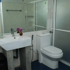 Отель FEEL Homestay ванная