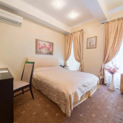 Гостиница Камергерский 3* Улучшенный номер с двуспальной кроватью фото 5