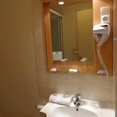 Отель Hôtel Continental 2* Стандартный номер фото 6
