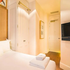Hotel DO Plaça Reial 5* Стандартный номер с различными типами кроватей фото 2