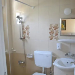 Отель Garden Prizma Pension 3* Стандартный семейный номер с двуспальной кроватью фото 14