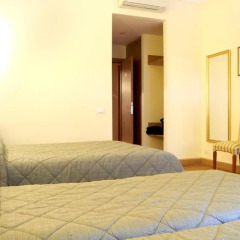 Отель Domus Cavour 3* Стандартный номер с различными типами кроватей фото 6
