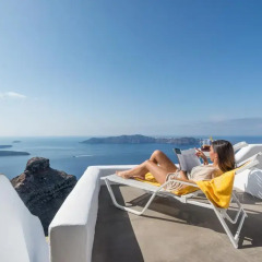 Отель Iliovasilema Suites 4* Люкс с различными типами кроватей фото 11
