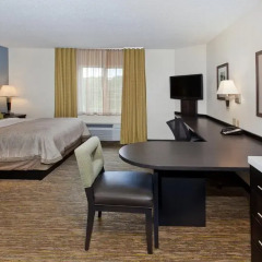 Отель Candlewood Suites Jersey City - Harborside Люкс с различными типами кроватей фото 4