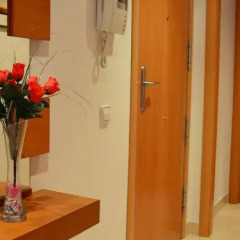 Отель Apartamentos Navas Испания, Барселона - отзывы, цены и фото номеров - забронировать отель Apartamentos Navas онлайн удобства в номере фото 2