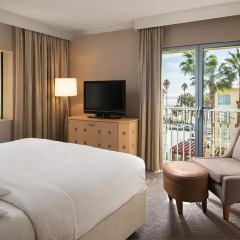 Отель Jw Marriott Santa Monica Le Merigot 4* Стандартный номер фото 2