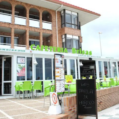 Отель Apartamentos Turísticos Regollera Испания, Ноха - отзывы, цены и фото номеров - забронировать отель Apartamentos Turísticos Regollera онлайн городской автобус