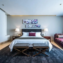 Square Small Luxury Hotel 4* Улучшенный люкс с различными типами кроватей