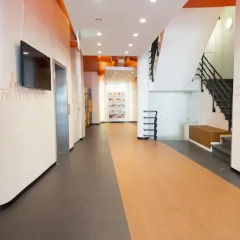 Отель easyHotel Den Haag в номере фото 2