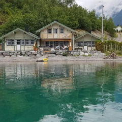 Отель Vollsnes Feriehus