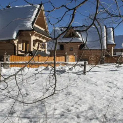 Отель Domek w Roztokach Косцелиско