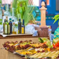Отель Diverhotel Dino Marbella гостиничный бар