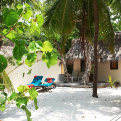 Отель Kuredu Island Resort 4* Бунгало с различными типами кроватей фото 2