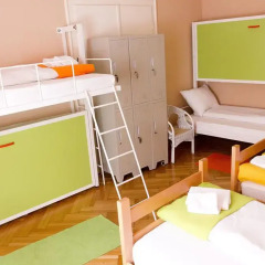 Hostel Beogradjanka Стандартный номер с различными типами кроватей (общая ванная комната) фото 9