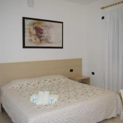 Hotel Lux Vlore комната для гостей