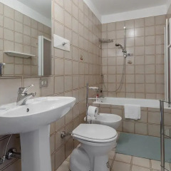 Отель Appartamento in Castello Бавено ванная