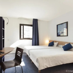 Отель Canal Suites (Ex. Suite-Home) Франция, Пантин - отзывы, цены и фото номеров - забронировать отель Canal Suites (Ex. Suite-Home) онлайн комната для гостей фото 4
