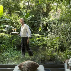 Отель Garden Suite Centre