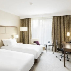 DoubleTree by Hilton Hotel & Conference Centre Warsaw 4* Люкс с различными типами кроватей фото 3