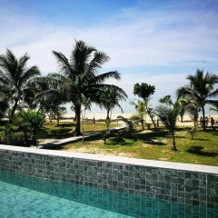 Отель C&N Kho Khao Beach Resort бассейн фото 2