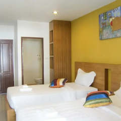 Отель Krabi Cinta House 3* Улучшенный номер с 2 отдельными кроватями фото 6