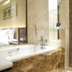 Millennium Hotel Chengdu 4* Улучшенный номер с различными типами кроватей