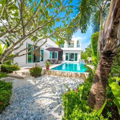 Отель Villas In Pattaya 5* Стандартный номер с различными типами кроватей фото 47