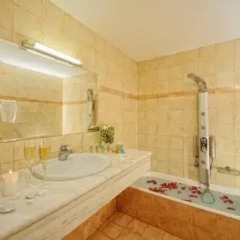 Aegean Sky Hotel & Suites 3* Улучшенная студия с различными типами кроватей фото 12