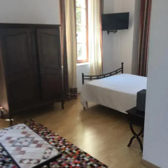 Отель Hôtel Villa la Malouine 2* Улучшенный номер с различными типами кроватей фото 9