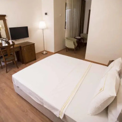 Hotel Golden Crown 3* Стандартный номер с двуспальной кроватью фото 14
