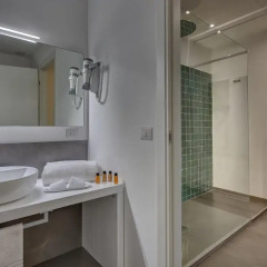 Navona Theatre Hotel ванная
