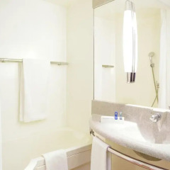 Отель Hôtel Novotel Wavre Brussels East 4* Стандартный номер с различными типами кроватей фото 4