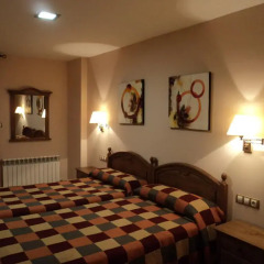 Отель Apartamentos Solans комната для гостей фото 4