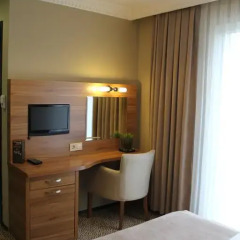 Air Boss Hotel 4* Стандартный номер с различными типами кроватей фото 8