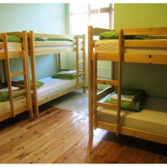 Elegance Hostel and Guesthouse Кровать в мужском общем номере с двухъярусной кроватью фото 3