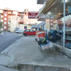 Hotel Erioni парковка