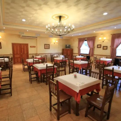 Отель Hostal Restaurante Cuatro Caminos питание фото 3