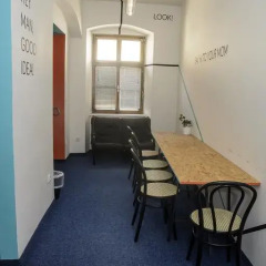Hostel Eleven Кровать в общем номере фото 11