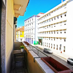 Liv'in Lisbon Hostel Стандартный номер с двуспальной кроватью (общая ванная комната) фото 8