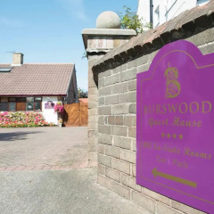 Отель Burswood Guest House парковка