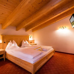 Hotel Schneeberg Family Resort & SPA 4* Стандартный номер с различными типами кроватей фото 4